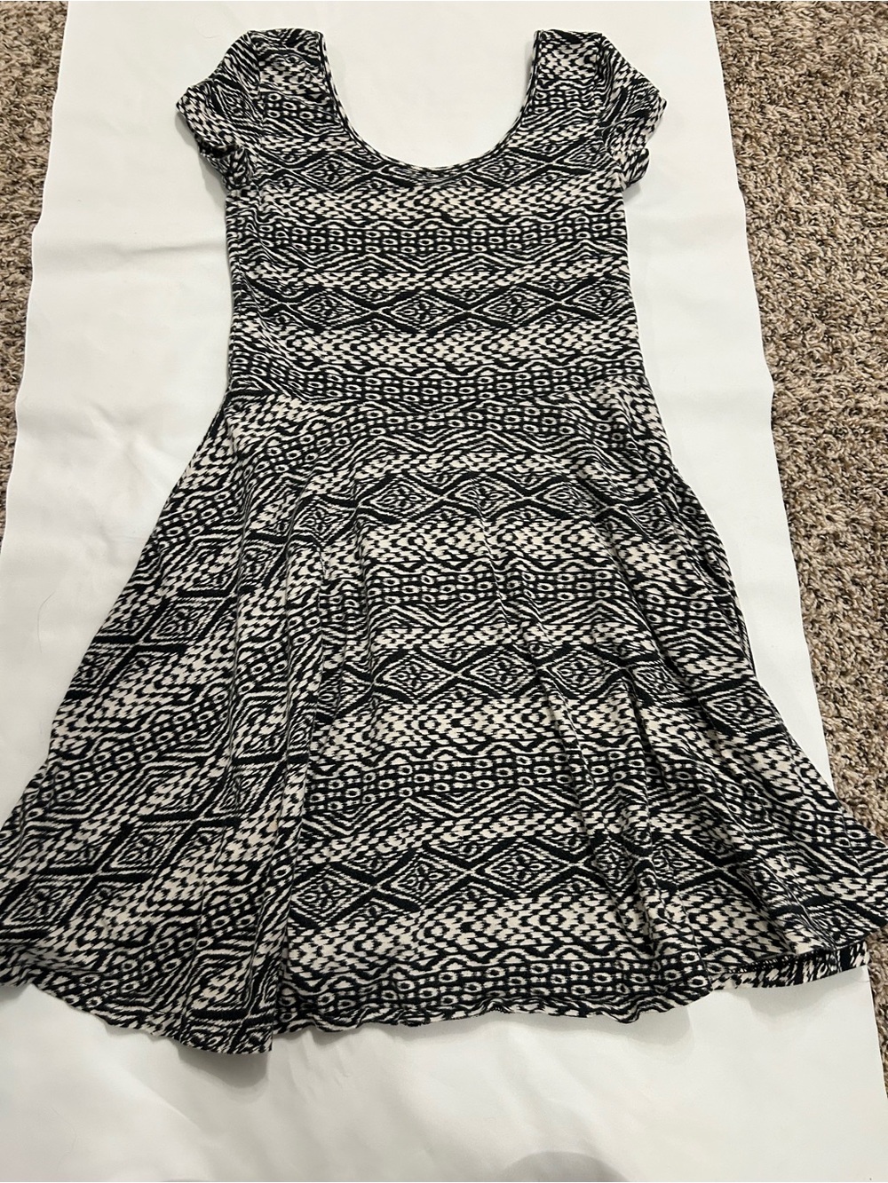 Aeropostale Black and White Geometric Fit-and-Flare Dress
